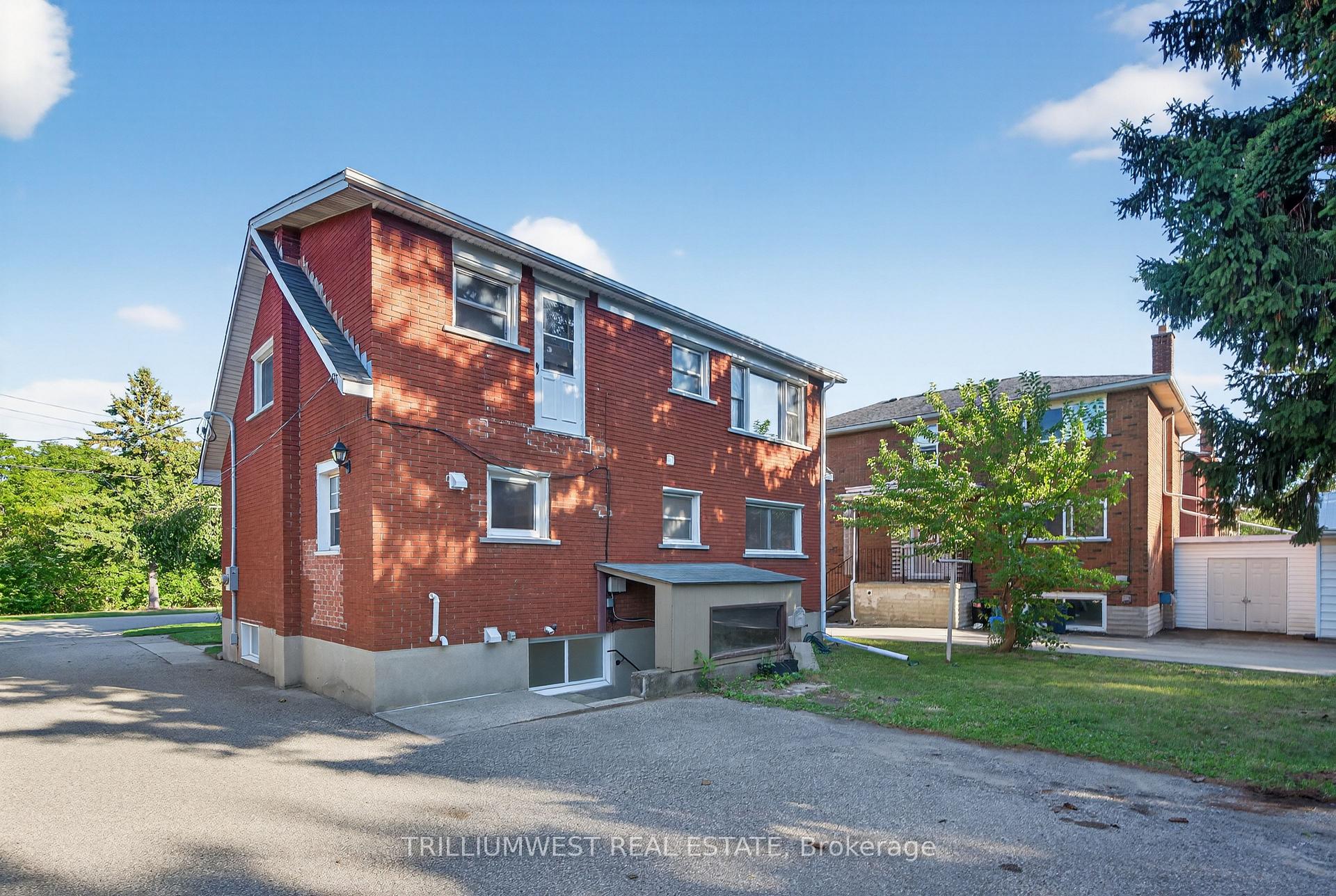 Photo 39 of 154 Montgomery Road, Kitchener — HOMEH