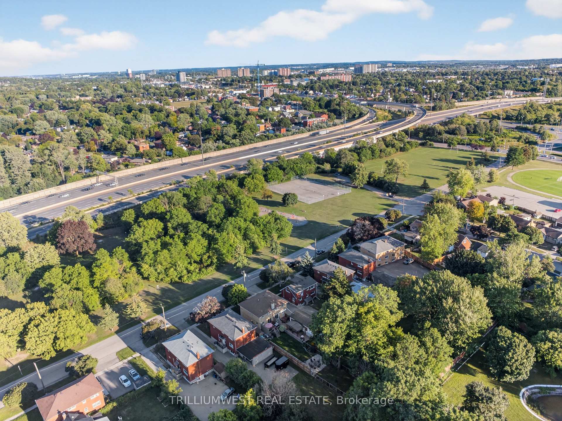 Photo 41 of 154 Montgomery Road, Kitchener — HOMEH