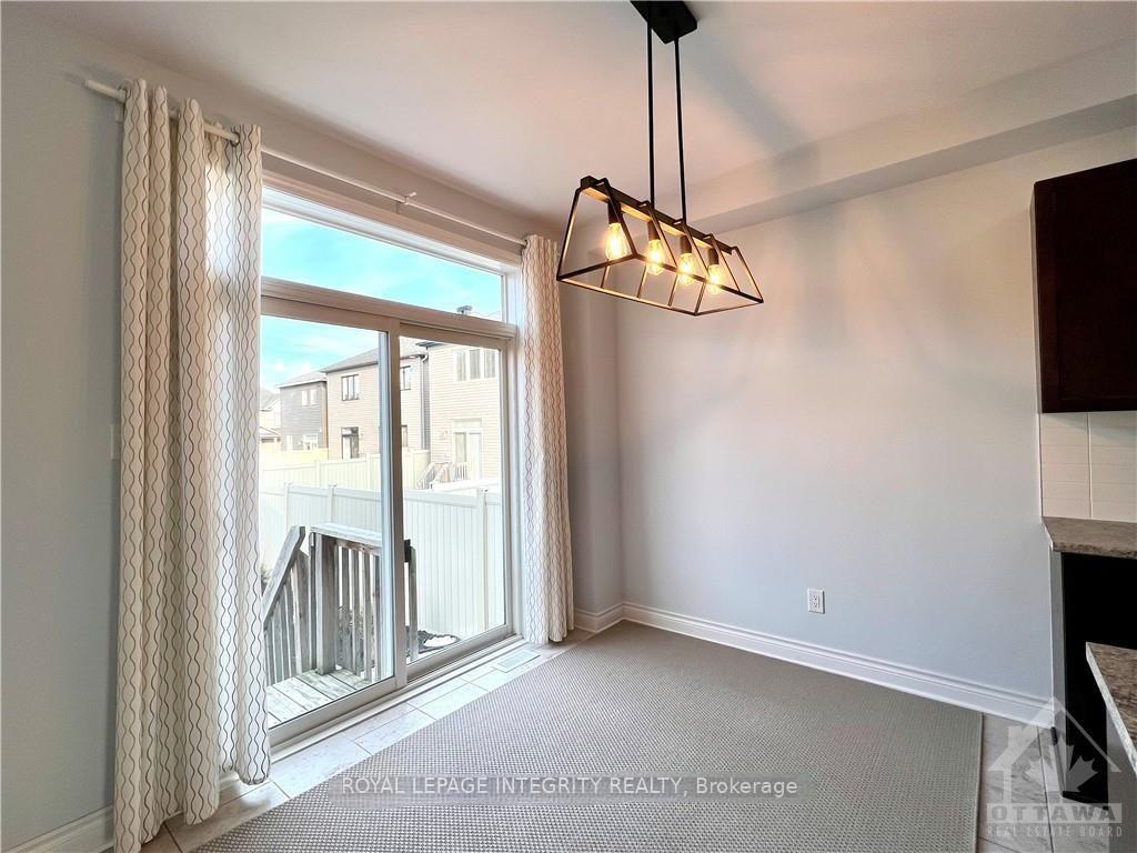 Photo 9 of 156 Westover Crescent, Ottawa, Kanata - Kanata Lakes/Heritage Hills — HOMEH
