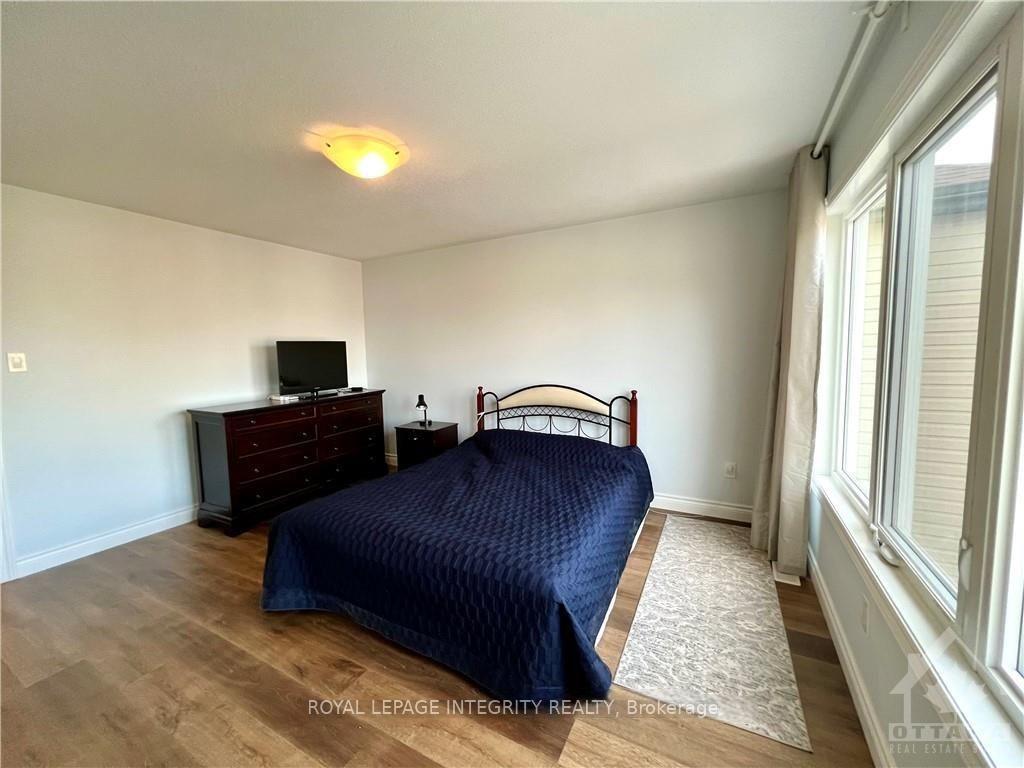 Photo 12 of 156 Westover Crescent, Ottawa, Kanata - Kanata Lakes/Heritage Hills — HOMEH