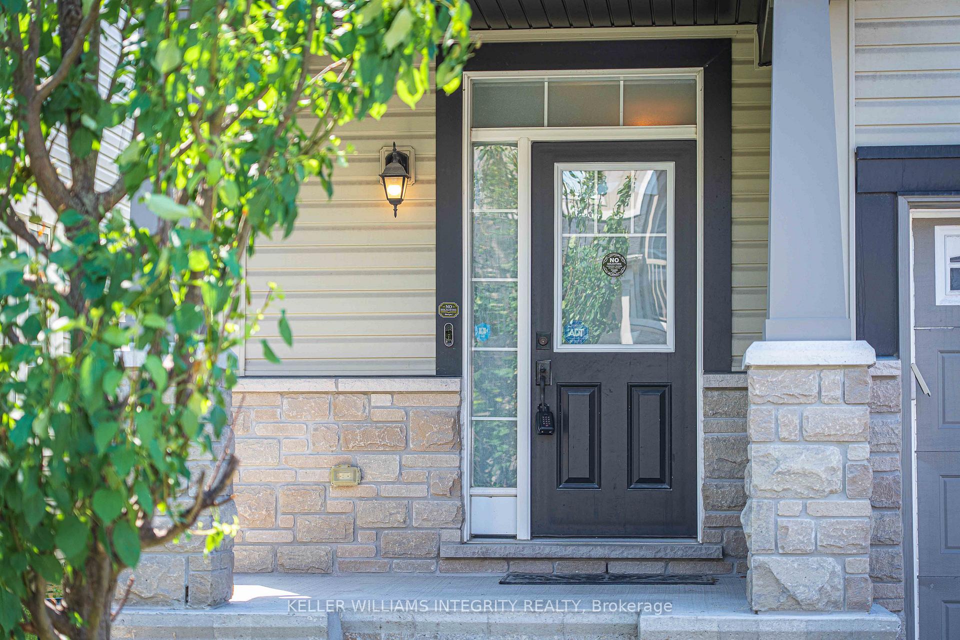 Photo 2 of 51 Solaris Drive, Ottawa, Kanata - Emerald Meadows/Trailwest — HOMEH