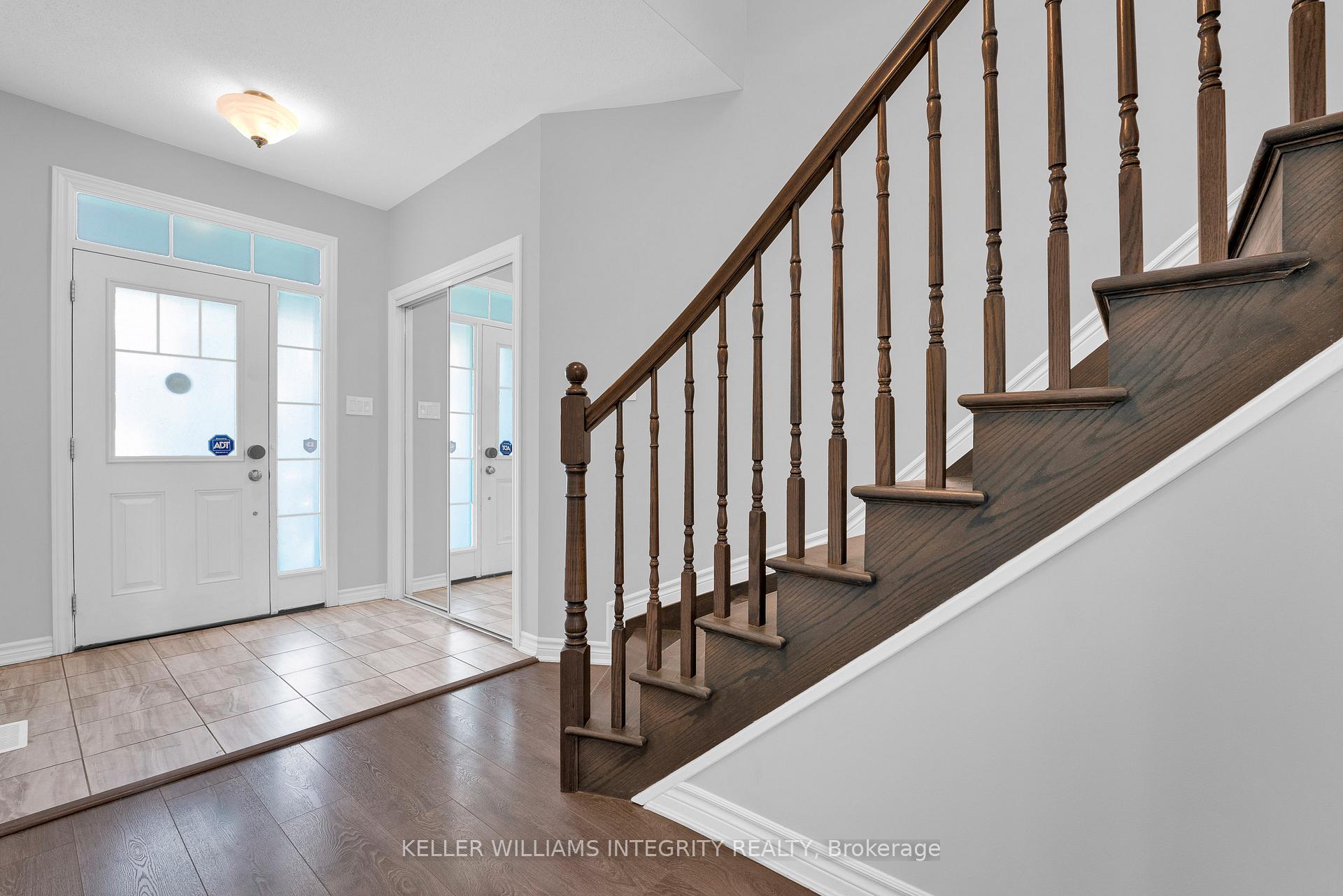 Photo 4 of 51 Solaris Drive, Ottawa, Kanata - Emerald Meadows/Trailwest — HOMEH