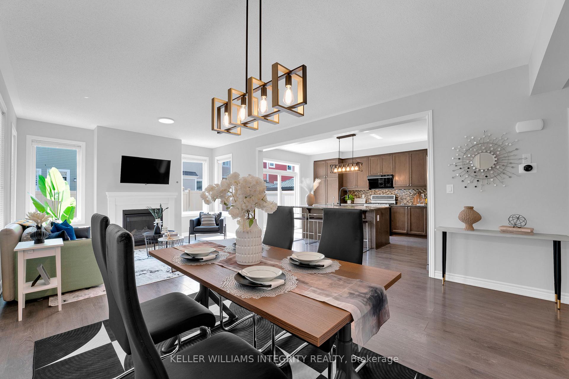 Photo 5 of 51 Solaris Drive, Ottawa, Kanata - Emerald Meadows/Trailwest — HOMEH