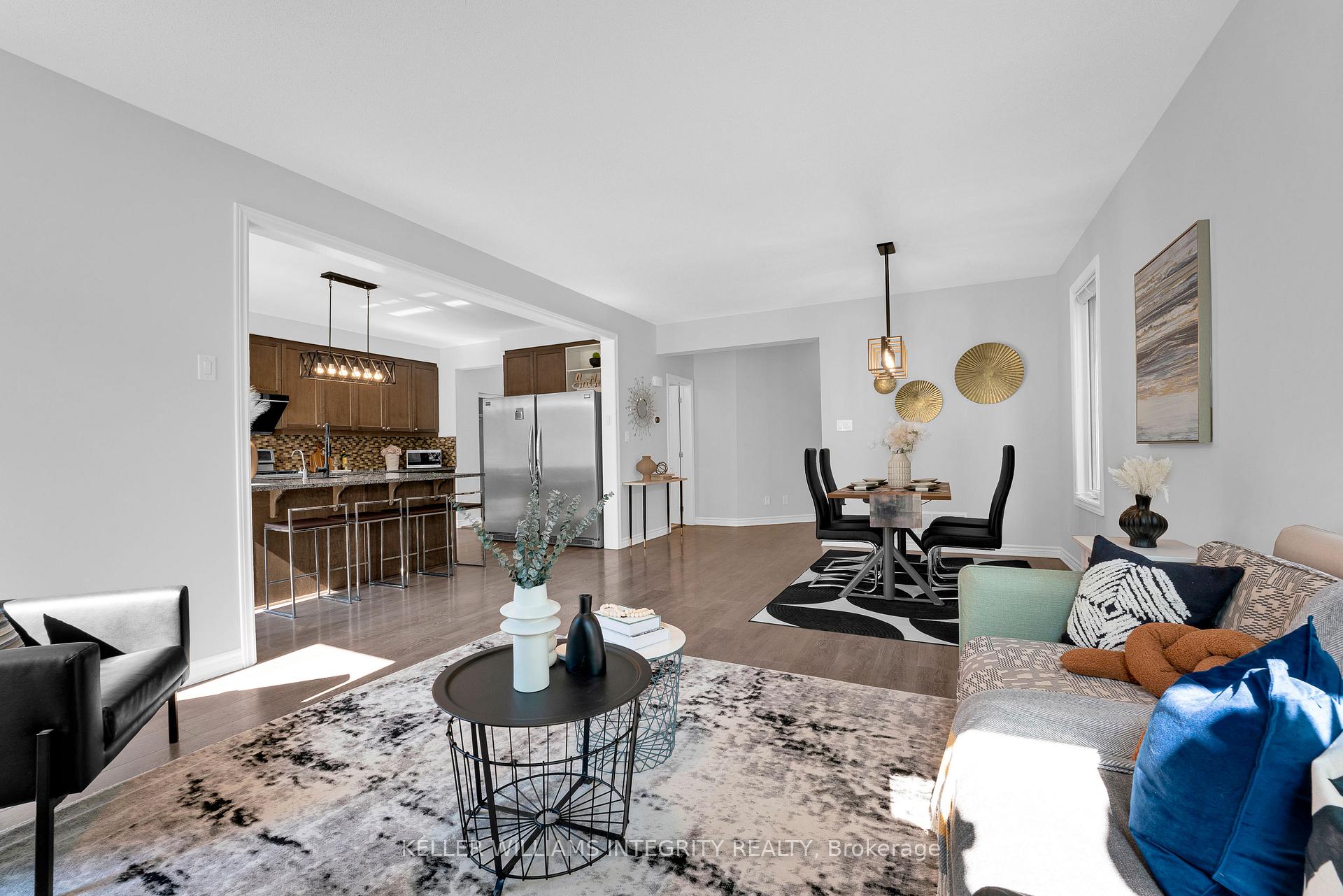 Photo 10 of 51 Solaris Drive, Ottawa, Kanata - Emerald Meadows/Trailwest — HOMEH