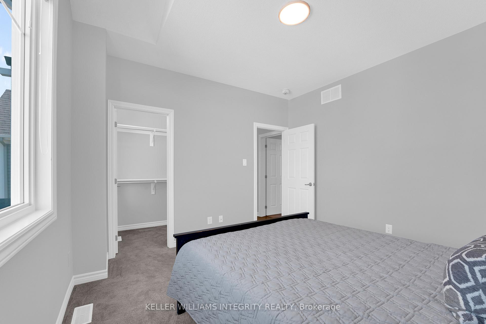 Photo 33 of 51 Solaris Drive, Ottawa, Kanata - Emerald Meadows/Trailwest — HOMEH