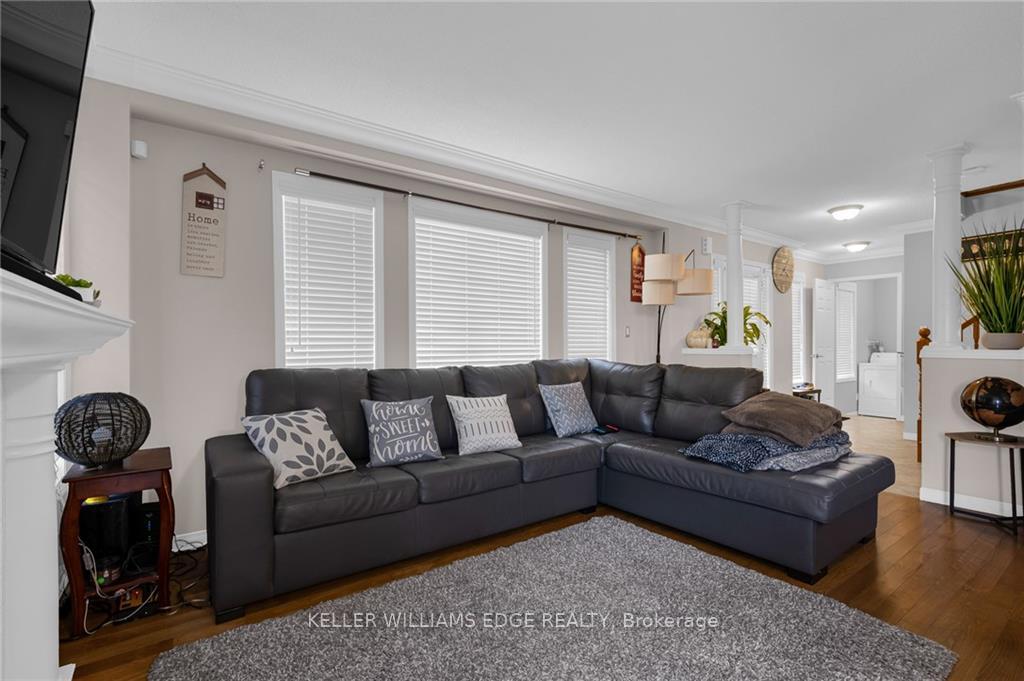 Photo 4 of 75 Cedarville Drive, Hamilton, Stoney Creek Mountain — HOMEH
