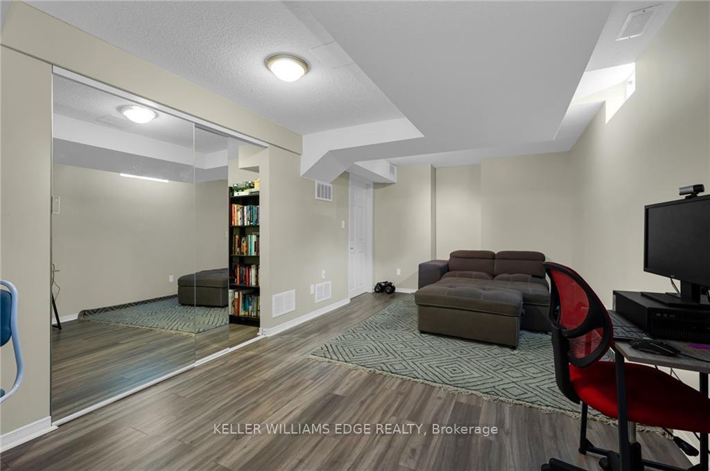 Photo 18 of 75 Cedarville Drive, Hamilton, Stoney Creek Mountain — HOMEH