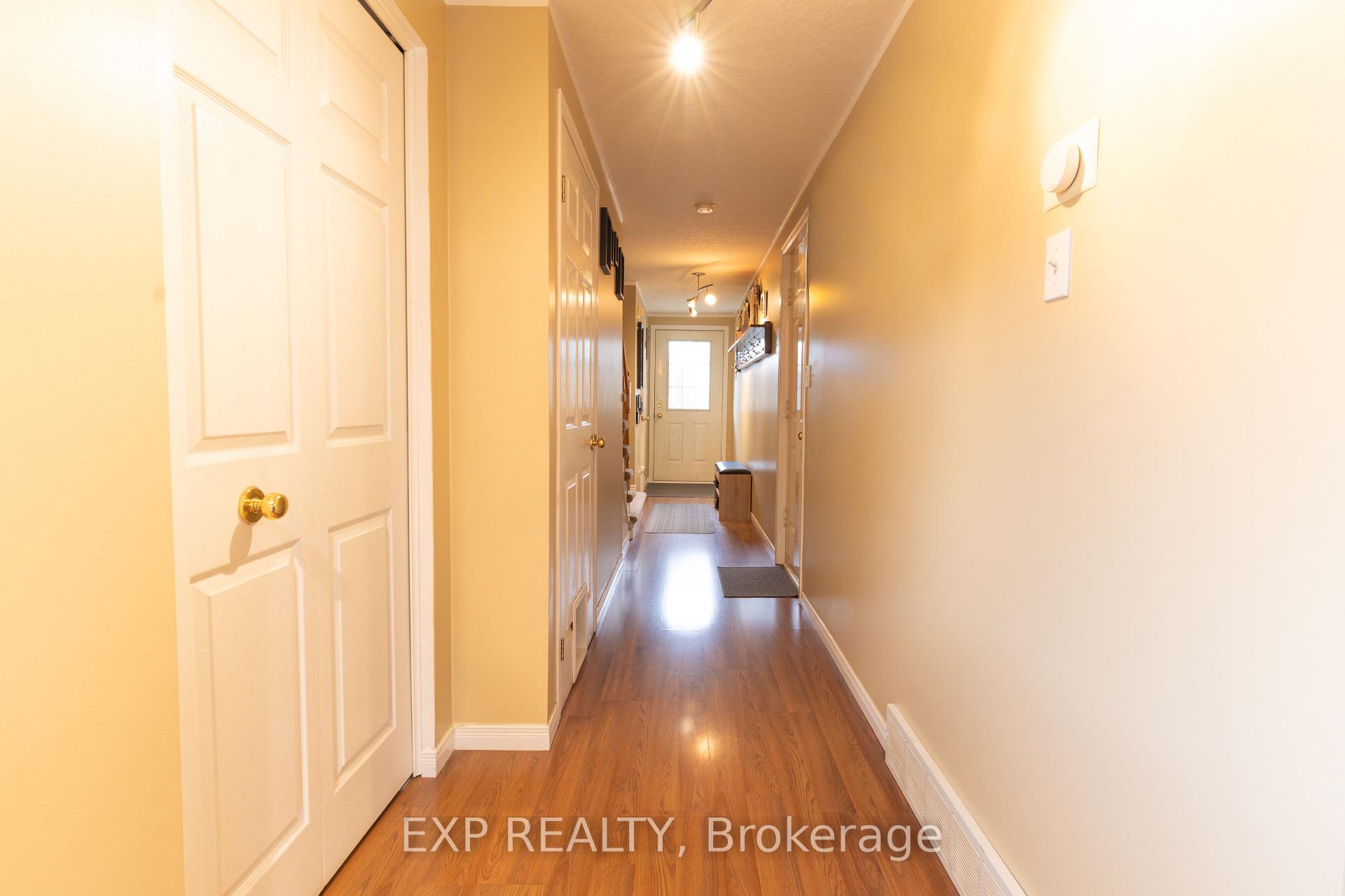 Photo 10 of 318 Activa Avenue, Kitchener — HOMEH