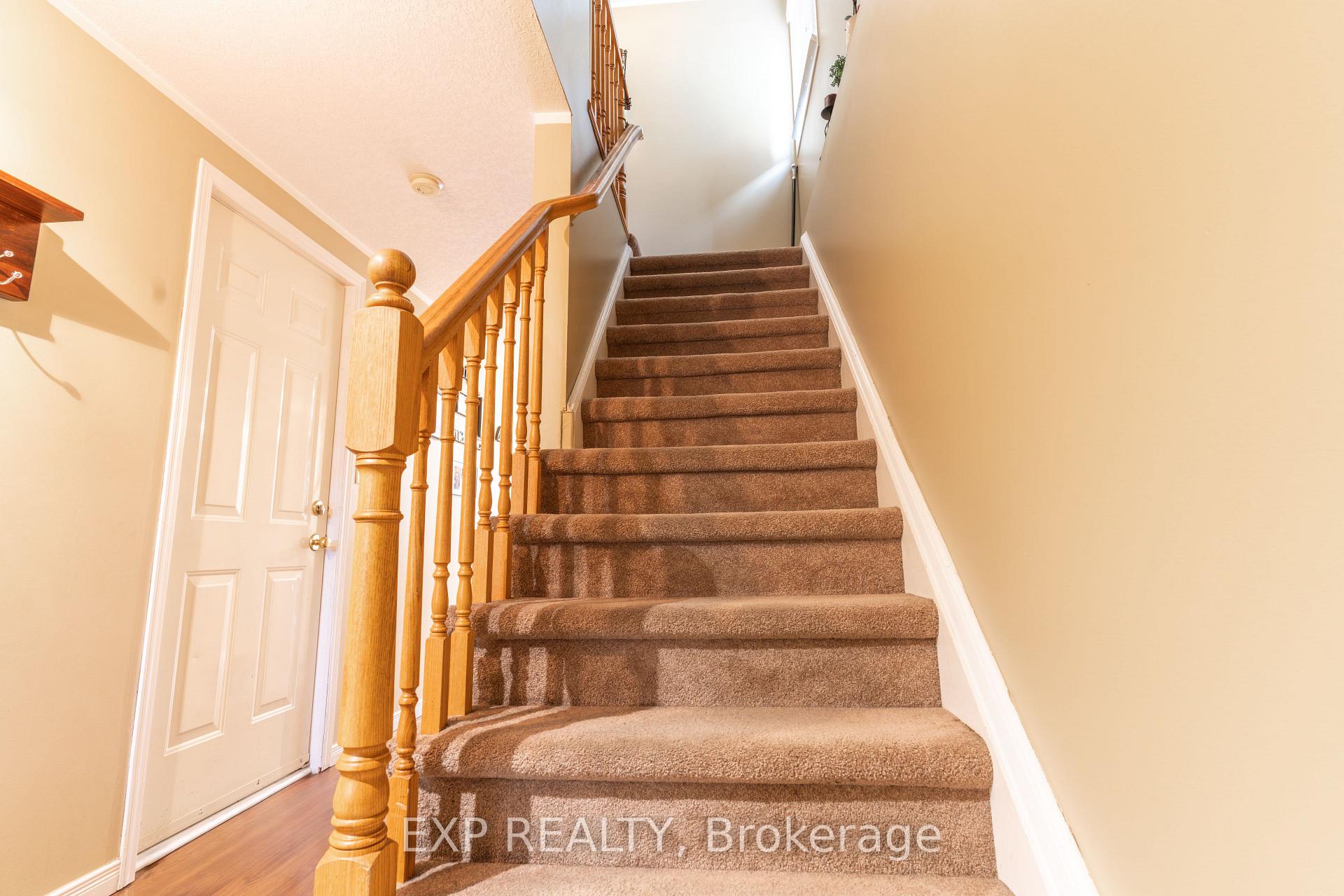 Photo 16 of 318 Activa Avenue, Kitchener — HOMEH