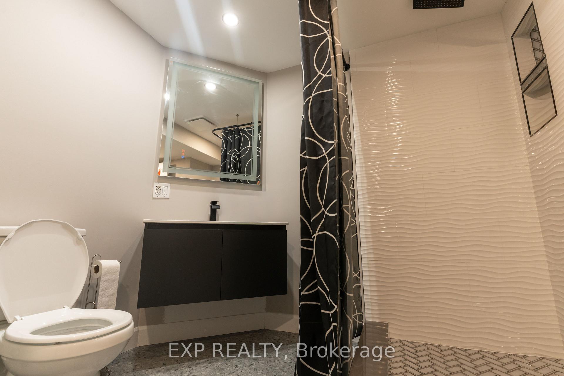 Photo 24 of 318 Activa Avenue, Kitchener — HOMEH
