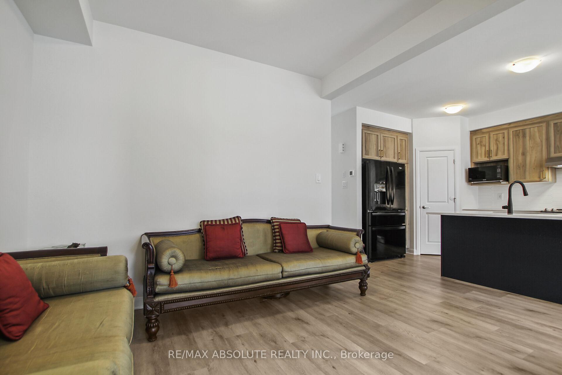 Photo 15 of 145 Invention Boulevard, Ottawa, Kanata - Morgan's Grant/South March — HOMEH