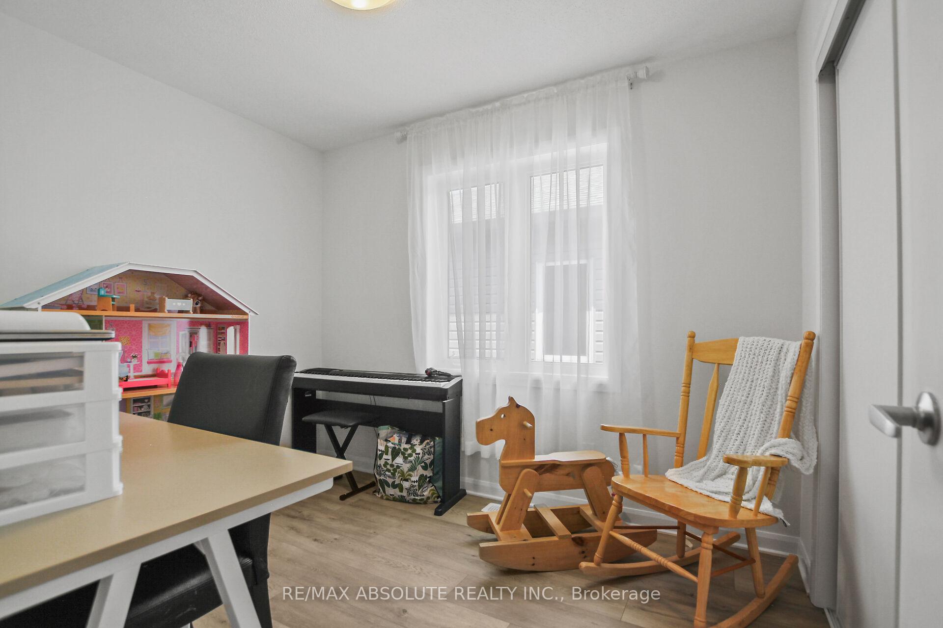 Photo 22 of 145 Invention Boulevard, Ottawa, Kanata - Morgan's Grant/South March — HOMEH
