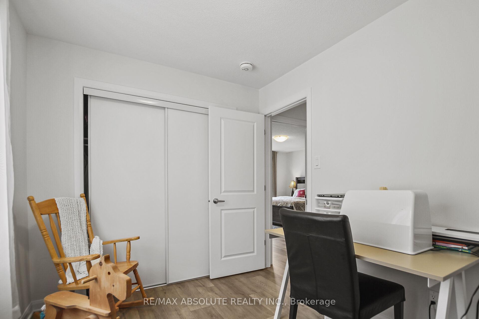 Photo 23 of 145 Invention Boulevard, Ottawa, Kanata - Morgan's Grant/South March — HOMEH