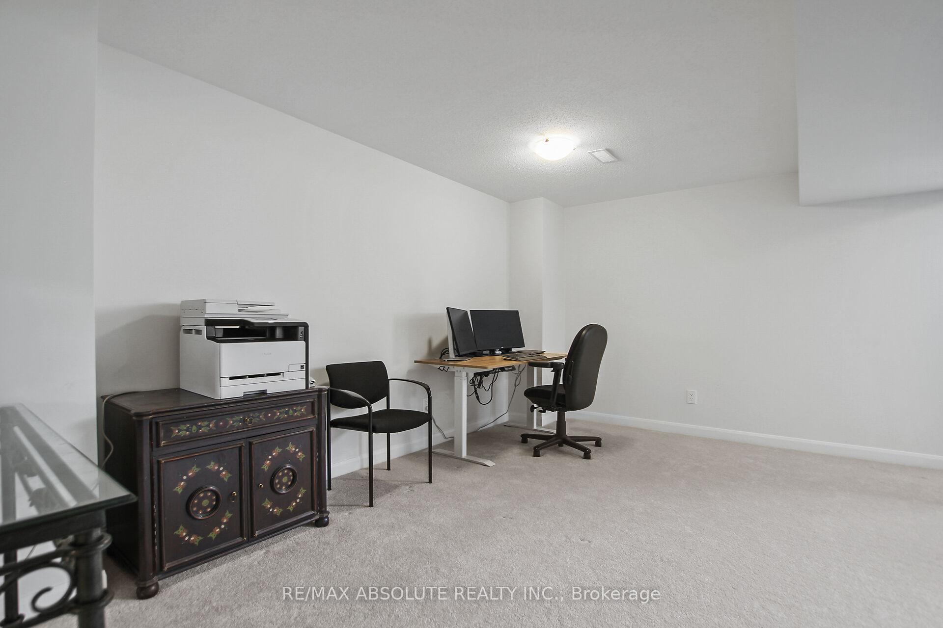 Photo 33 of 145 Invention Boulevard, Ottawa, Kanata - Morgan's Grant/South March — HOMEH