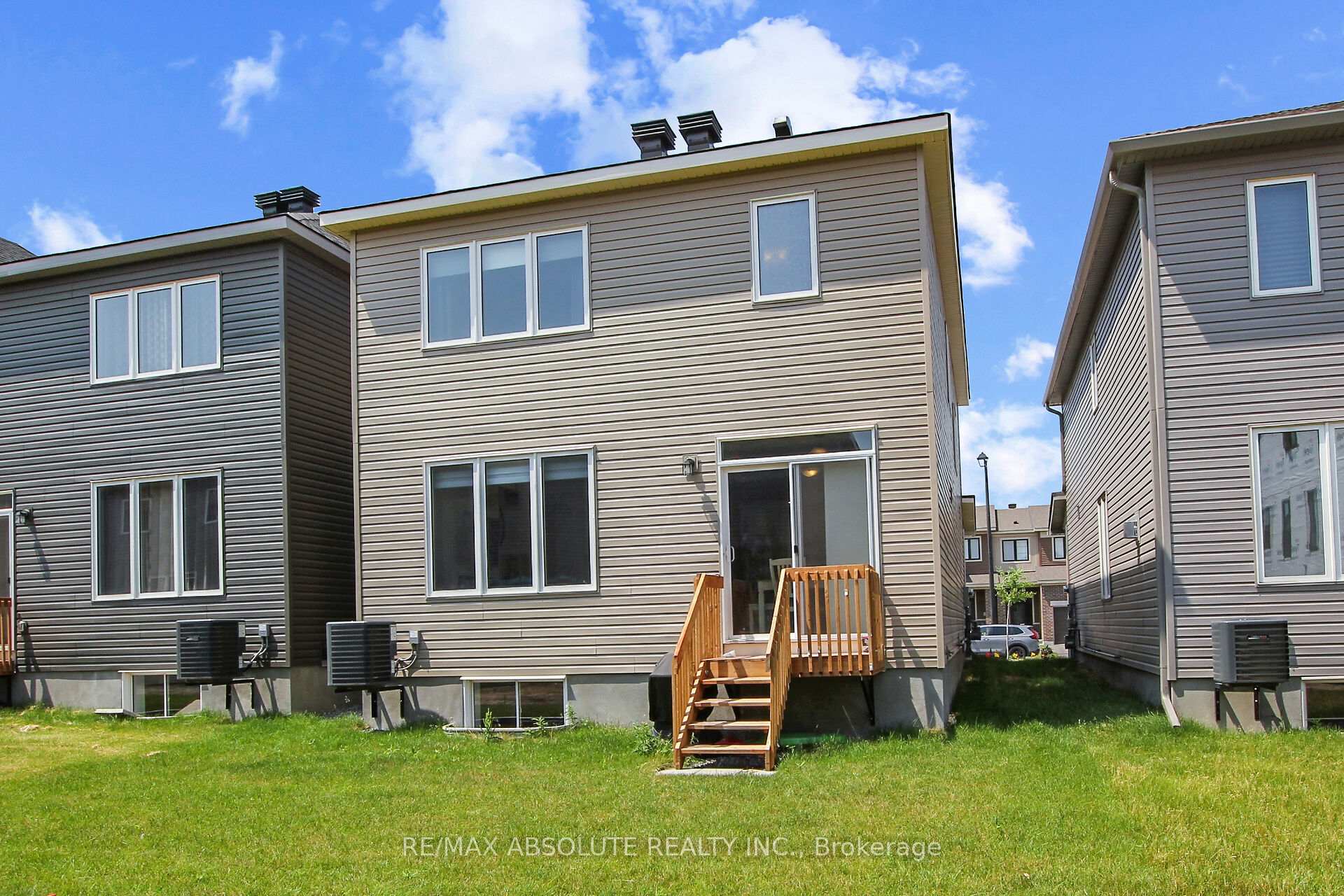 Photo 37 of 145 Invention Boulevard, Ottawa, Kanata - Morgan's Grant/South March — HOMEH