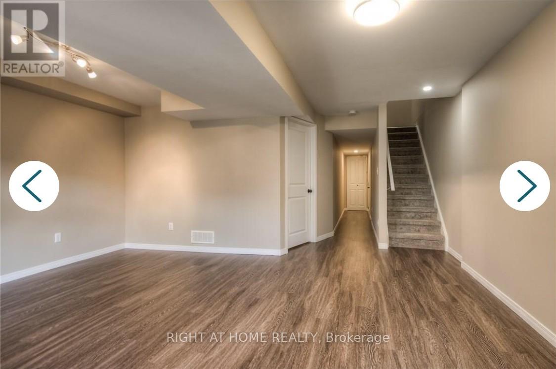Photo 31 of 972 Zeller Crescent, Kitchener — HOMEH