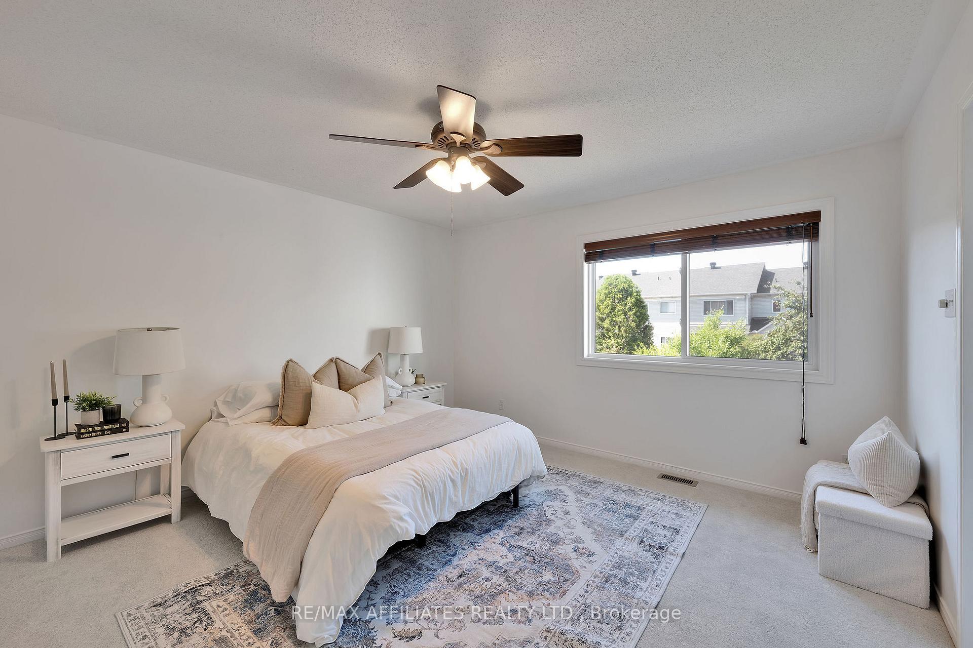 Photo 25 of 21 Flowertree Crescent, Ottawa, Kanata - Emerald Meadows/Trailwest — HOMEH