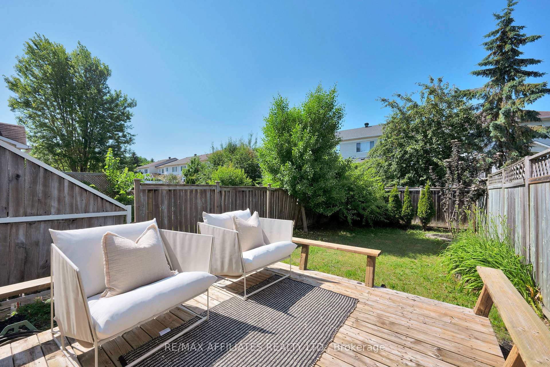 Photo 35 of 21 Flowertree Crescent, Ottawa, Kanata - Emerald Meadows/Trailwest — HOMEH