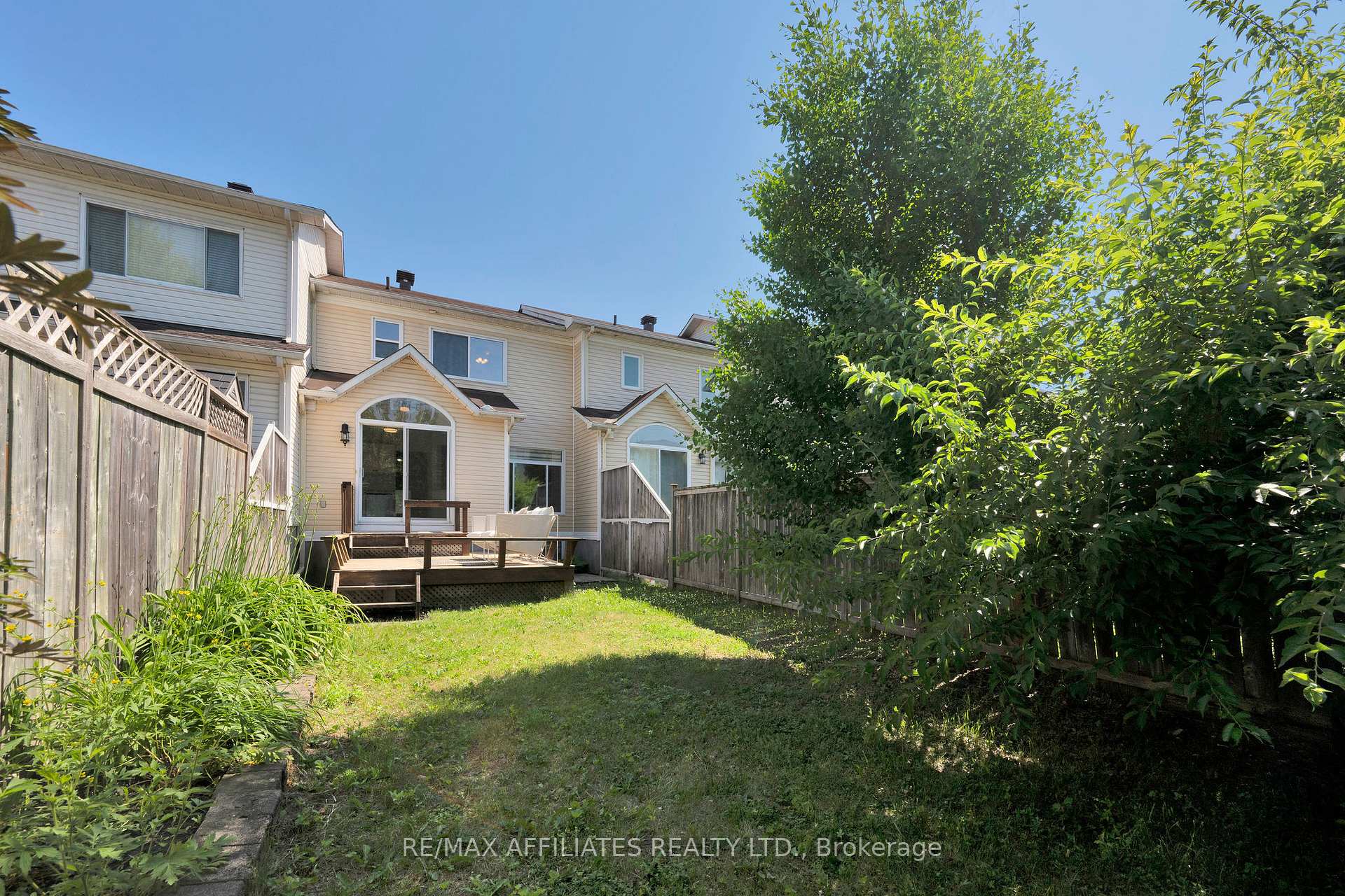 Photo 37 of 21 Flowertree Crescent, Ottawa, Kanata - Emerald Meadows/Trailwest — HOMEH