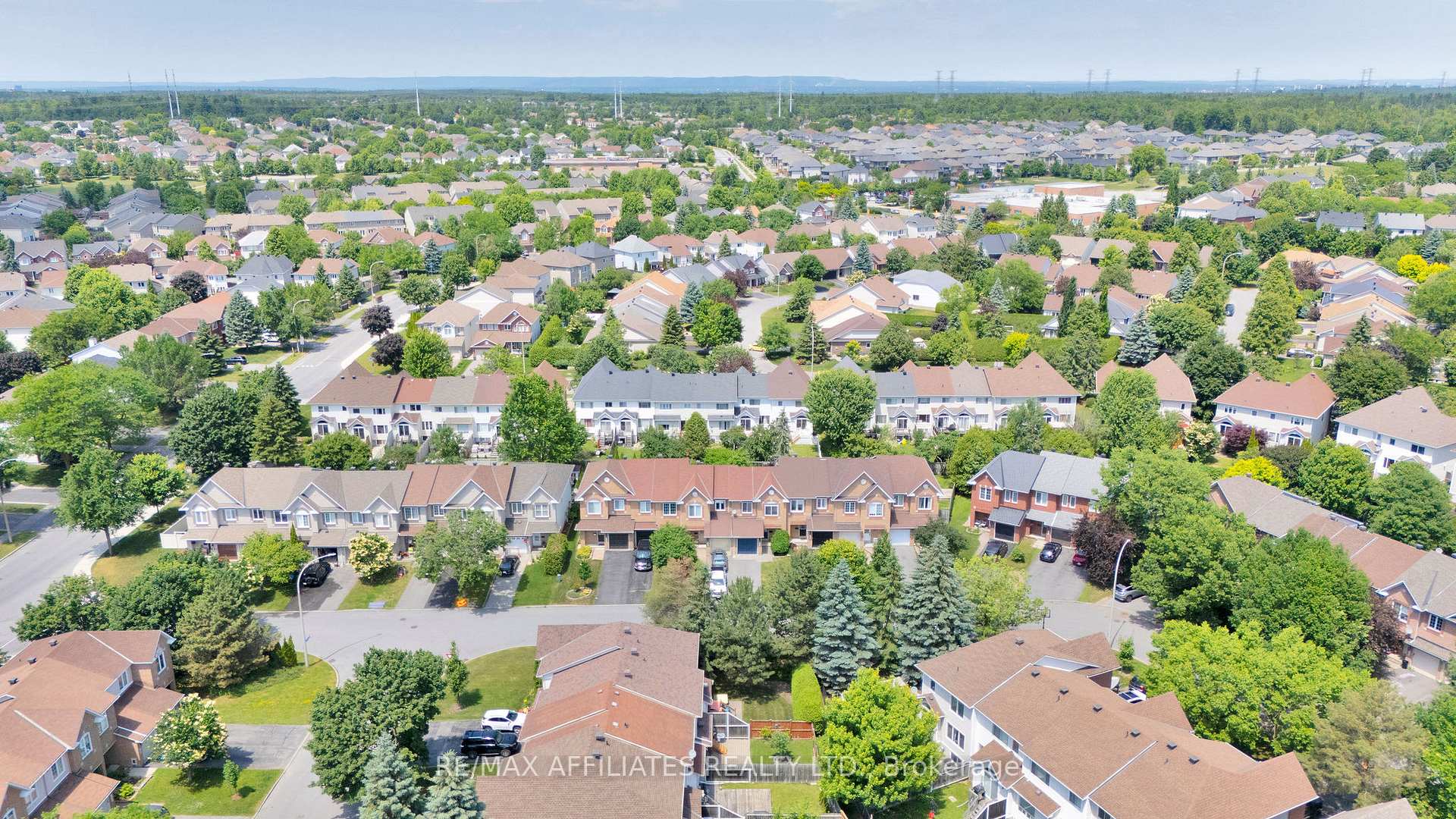 Photo 42 of 21 Flowertree Crescent, Ottawa, Kanata - Emerald Meadows/Trailwest — HOMEH