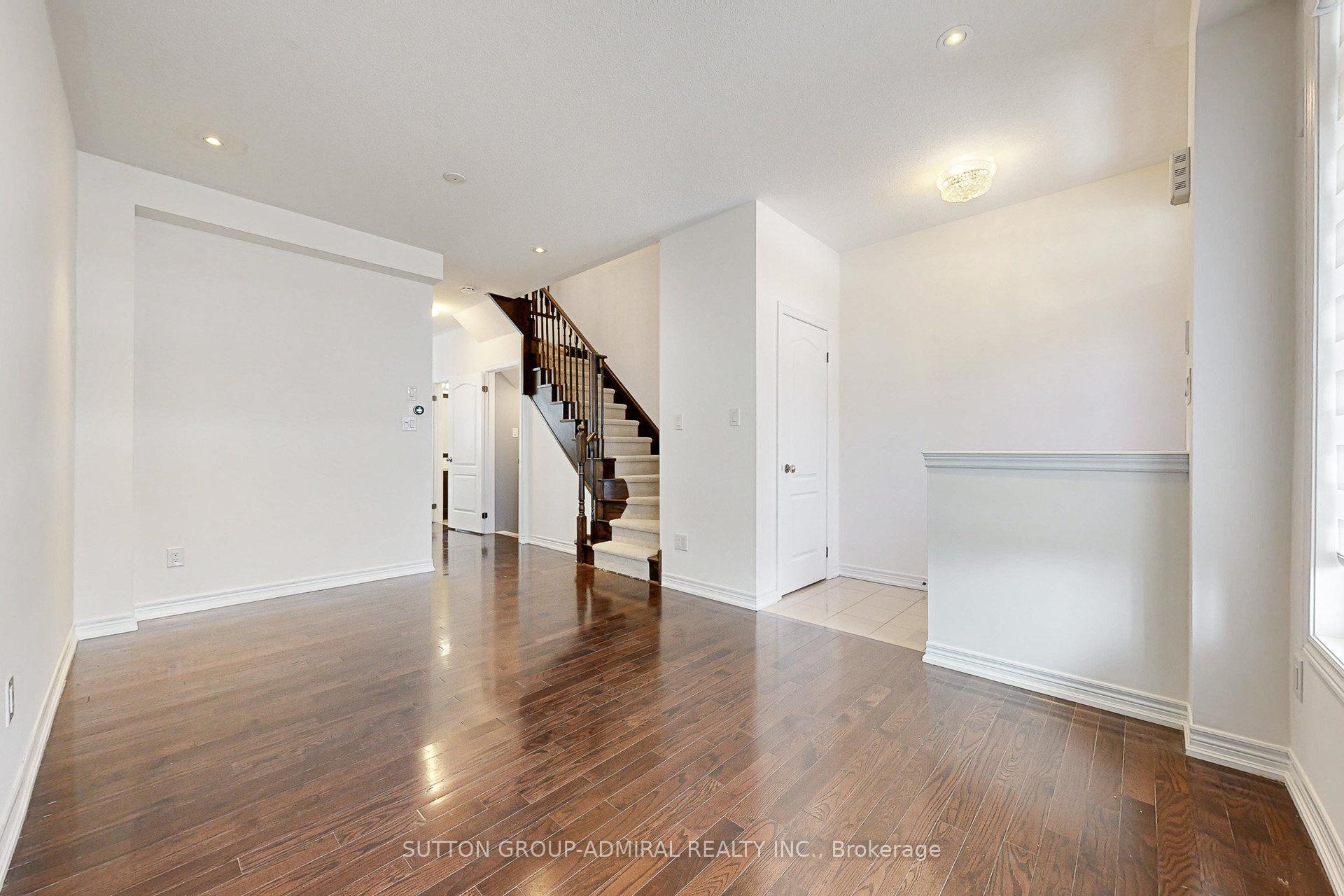 Photo 6 of 99 Hammersly Boulevard, Markham, Wismer — HOMEH