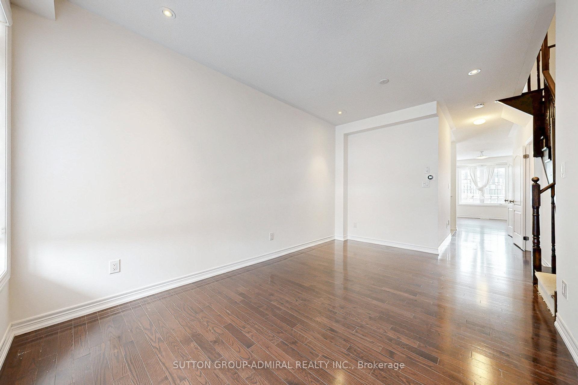 Photo 7 of 99 Hammersly Boulevard, Markham, Wismer — HOMEH