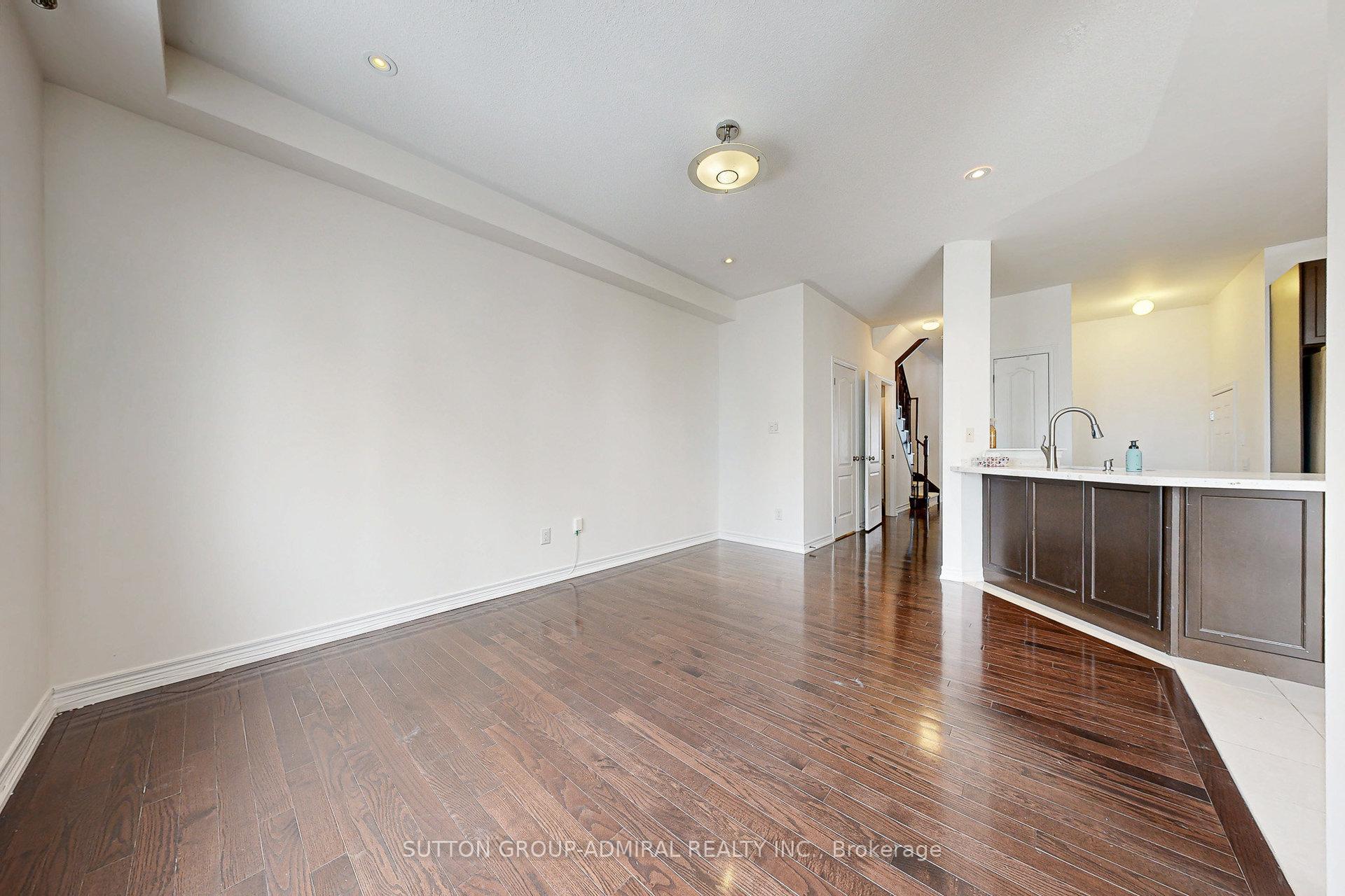 Photo 13 of 99 Hammersly Boulevard, Markham, Wismer — HOMEH