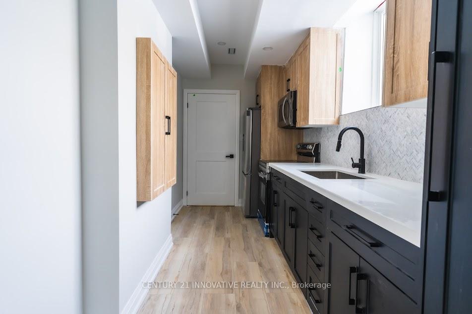 Photo 5 of 592 Nathalie Crescent, Kitchener — HOMEH