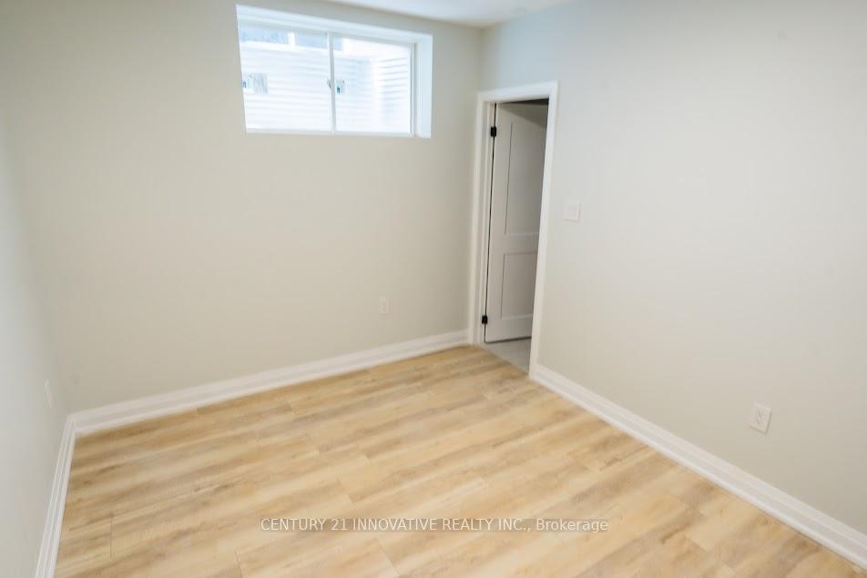 Photo 8 of 592 Nathalie Crescent, Kitchener — HOMEH