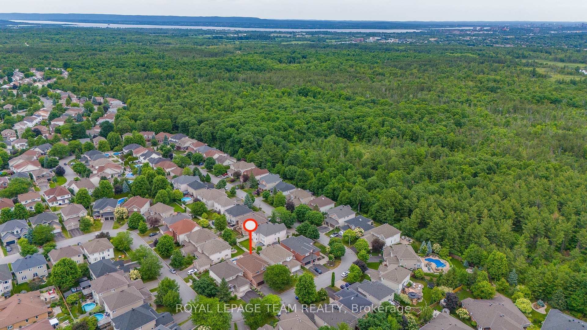 Photo 4 of 129 Osprey Crescent, Ottawa, Kanata - Bridlewood — HOMEH