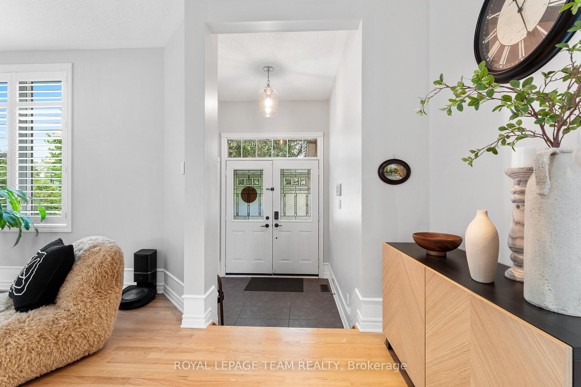 Photo 6 of 129 Osprey Crescent, Ottawa, Kanata - Bridlewood — HOMEH