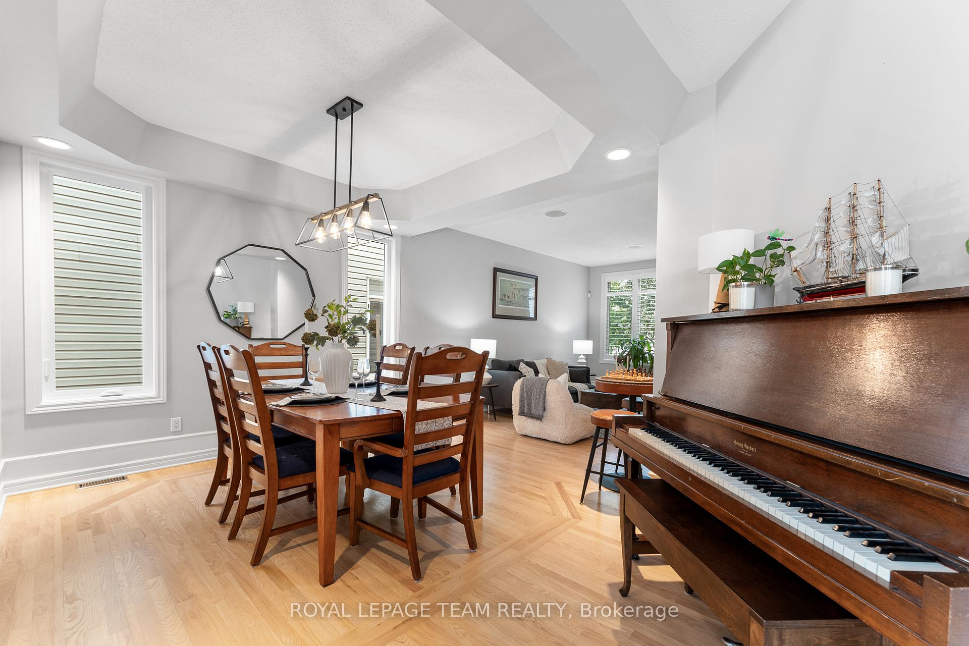Photo 11 of 129 Osprey Crescent, Ottawa, Kanata - Bridlewood — HOMEH