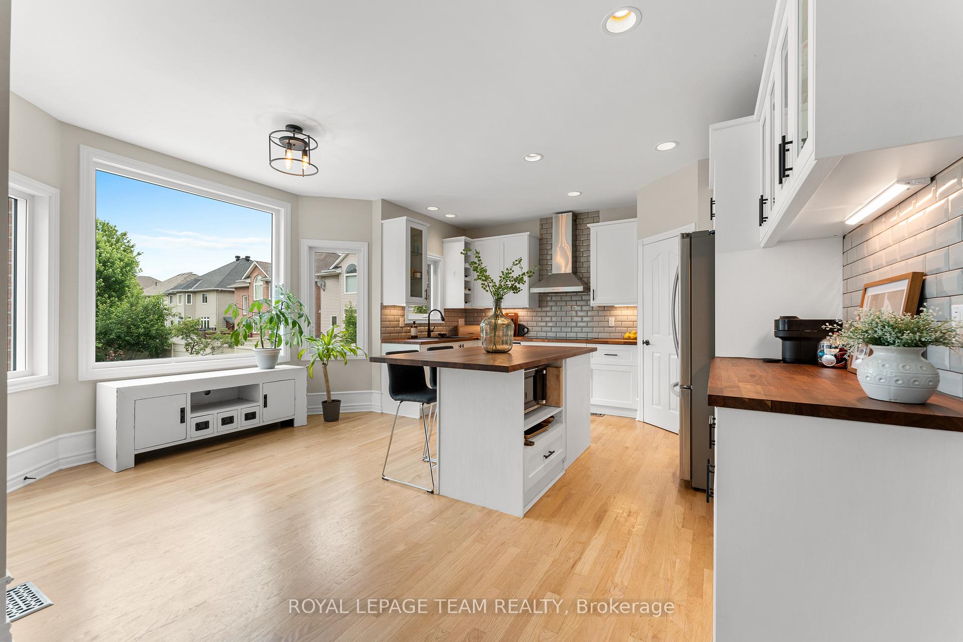 Photo 16 of 129 Osprey Crescent, Ottawa, Kanata - Bridlewood — HOMEH