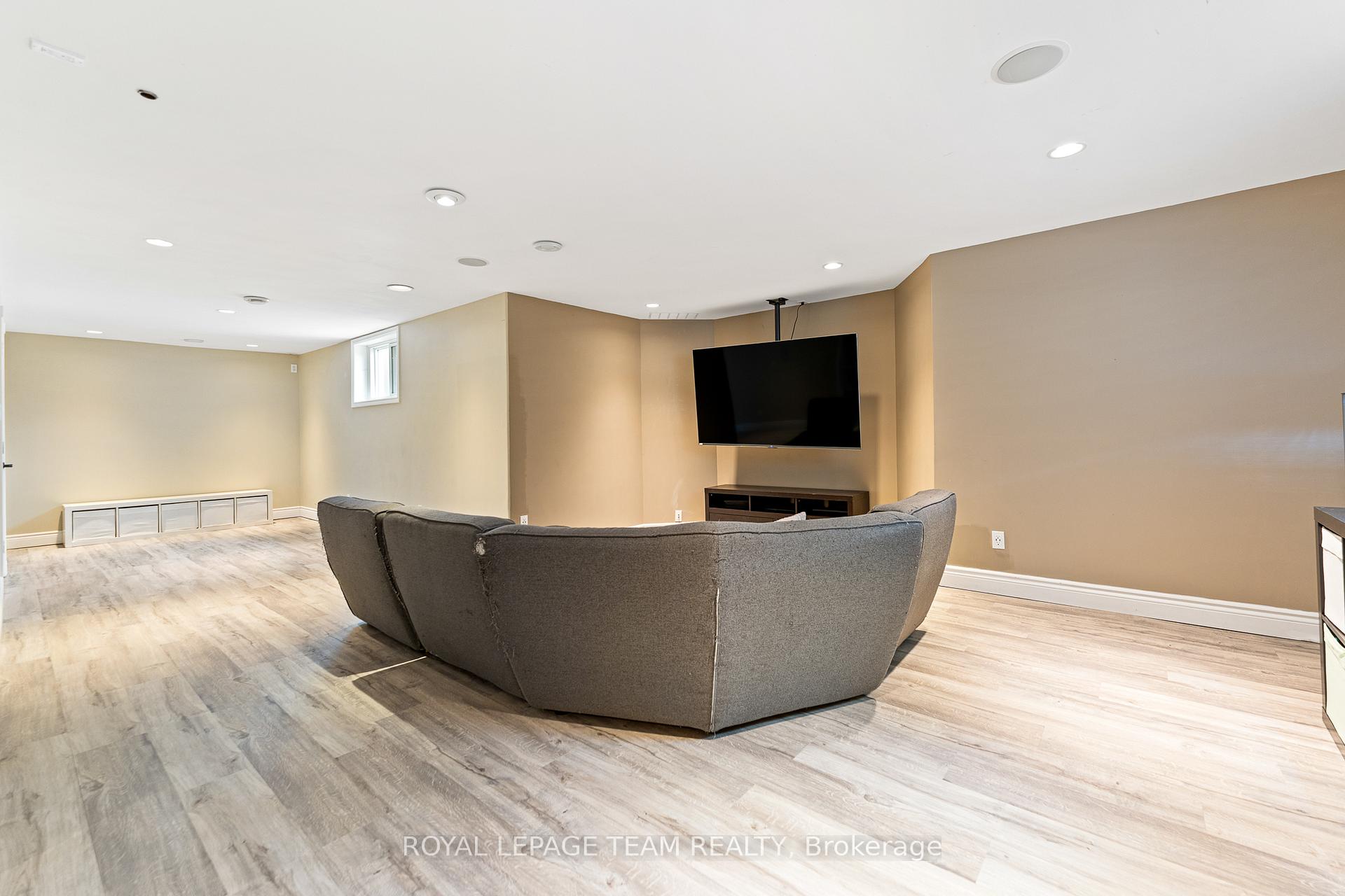 Photo 34 of 129 Osprey Crescent, Ottawa, Kanata - Bridlewood — HOMEH