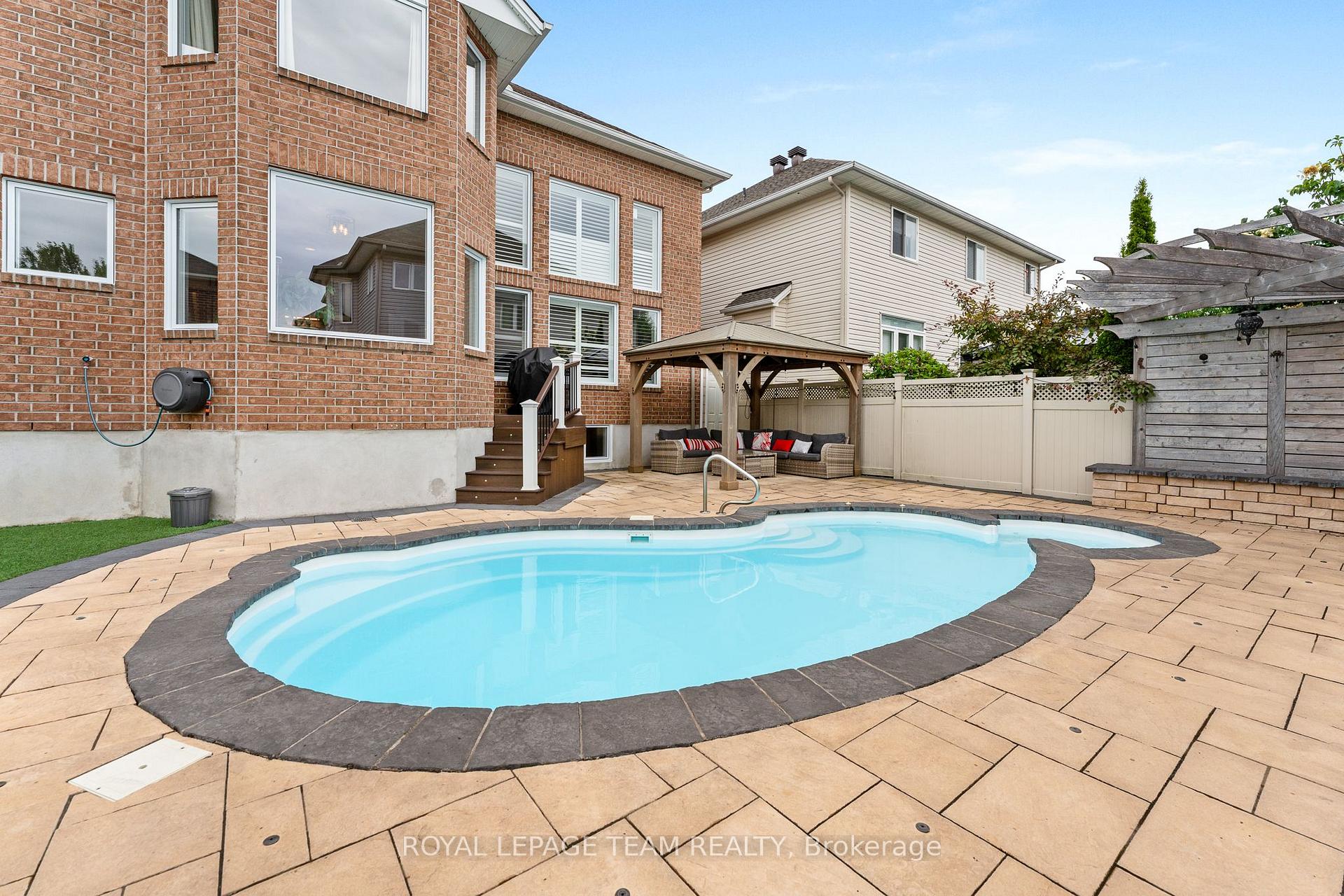 Photo 41 of 129 Osprey Crescent, Ottawa, Kanata - Bridlewood — HOMEH