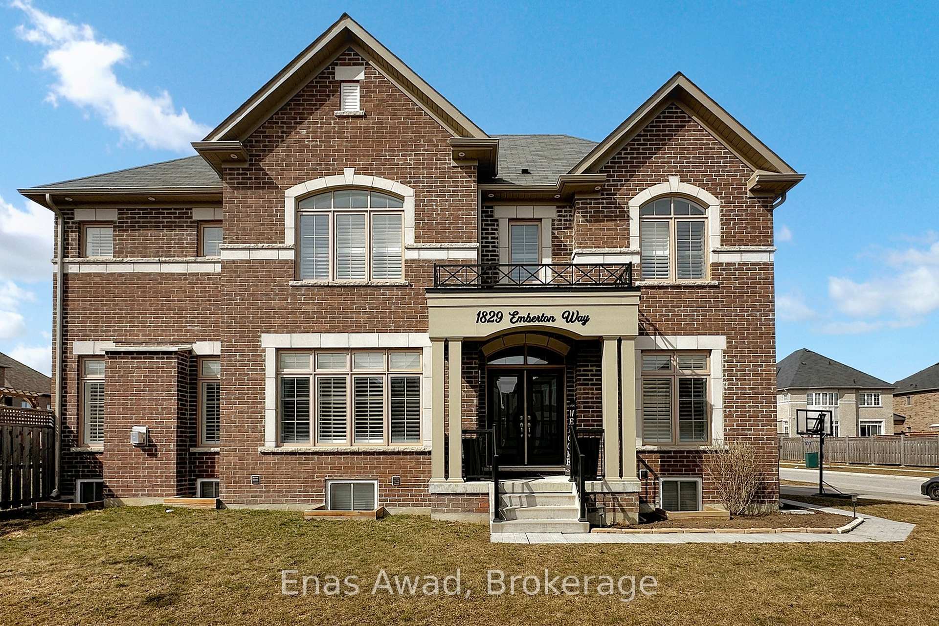 Photo 1 of 1829 Emberton Way, Innisfil, Rural Innisfil — HOMEH