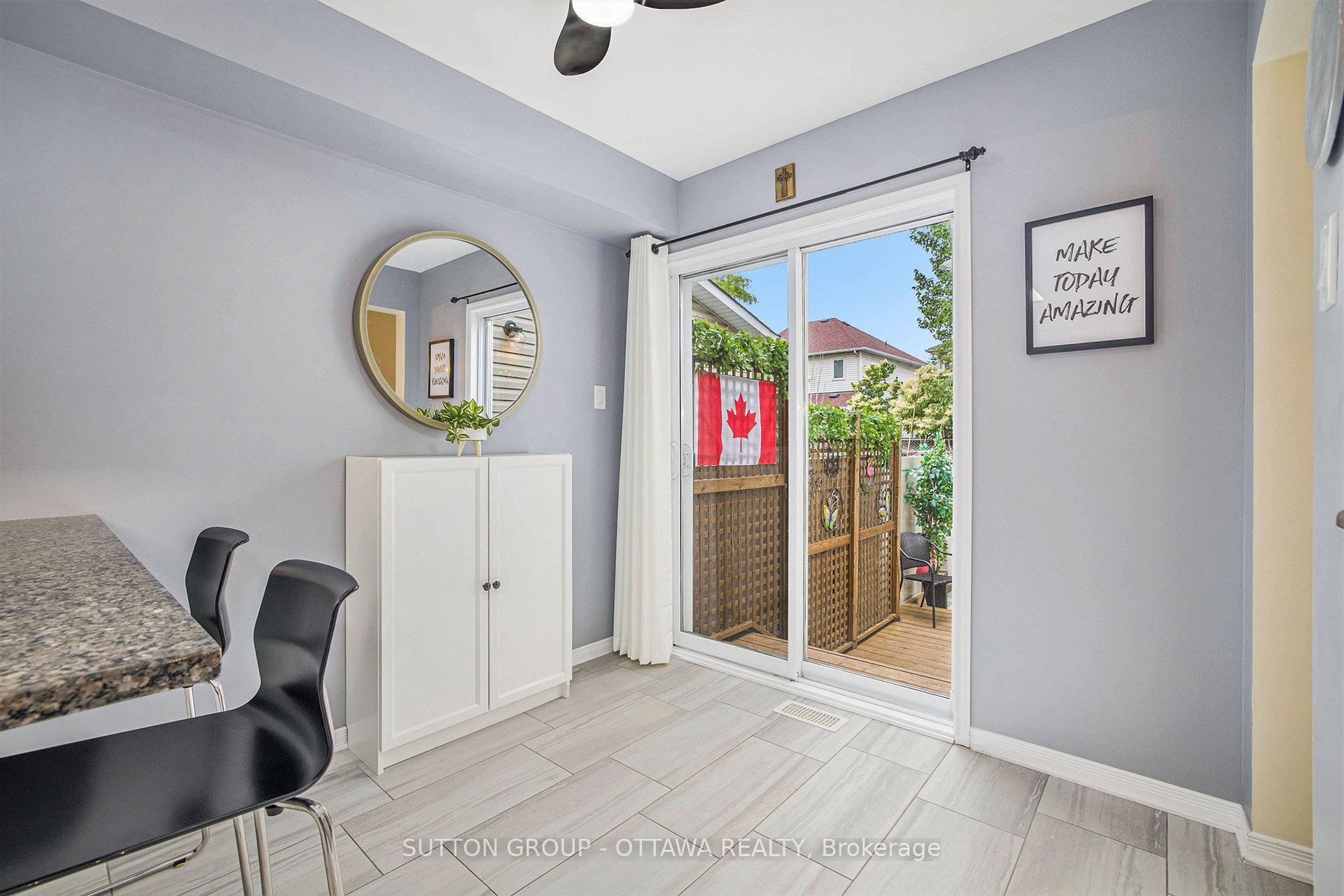 Photo 16 of 31 Gray Crescent, Ottawa, Kanata - Beaverbrook — HOMEH