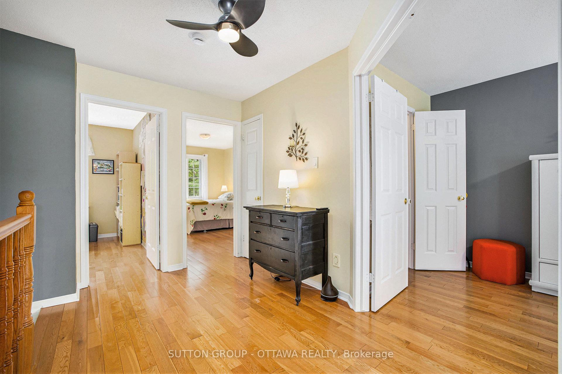 Photo 20 of 31 Gray Crescent, Ottawa, Kanata - Beaverbrook — HOMEH