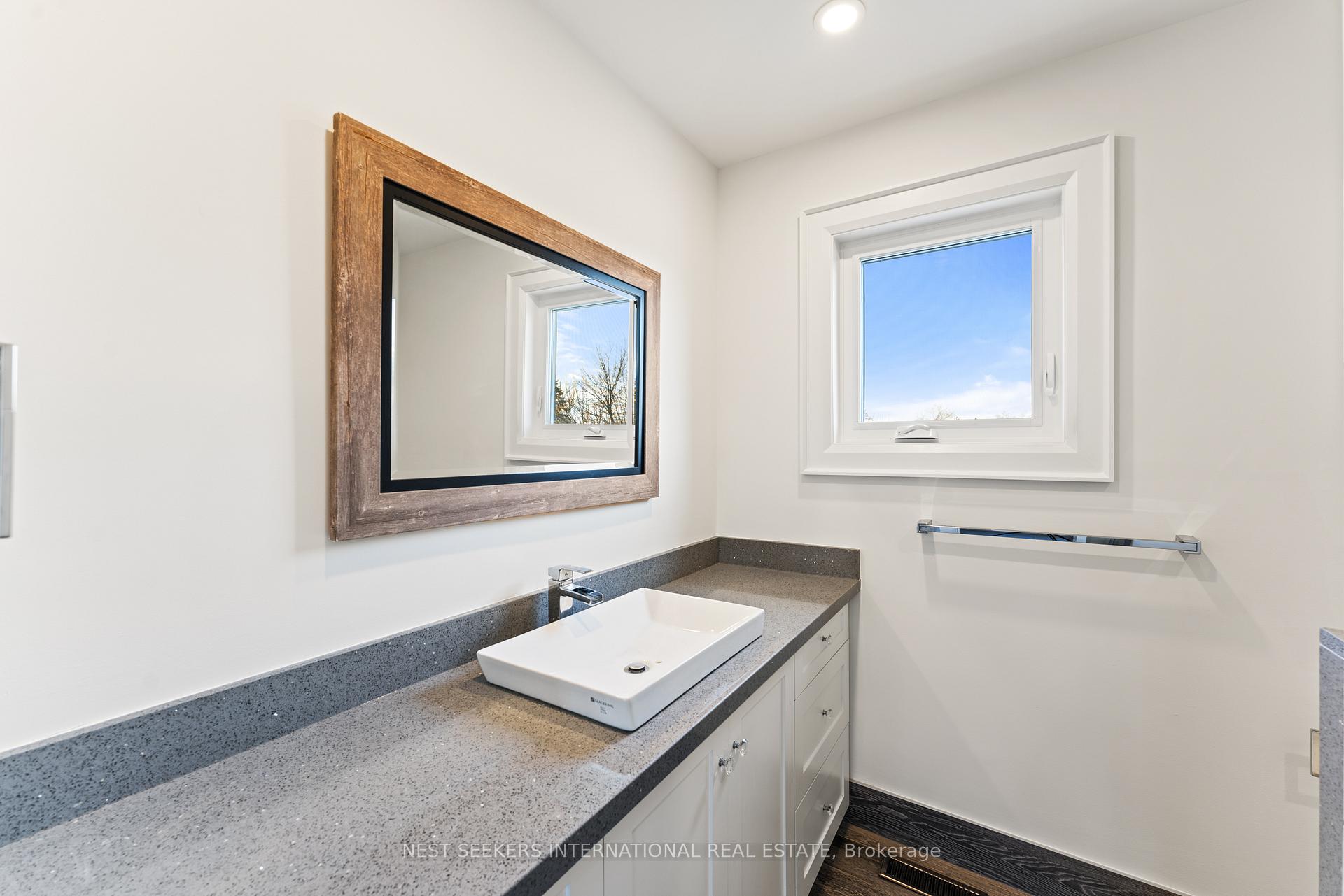 Photo 23 of 2269 Somers Boulevard, Innisfil, Alcona — HOMEH