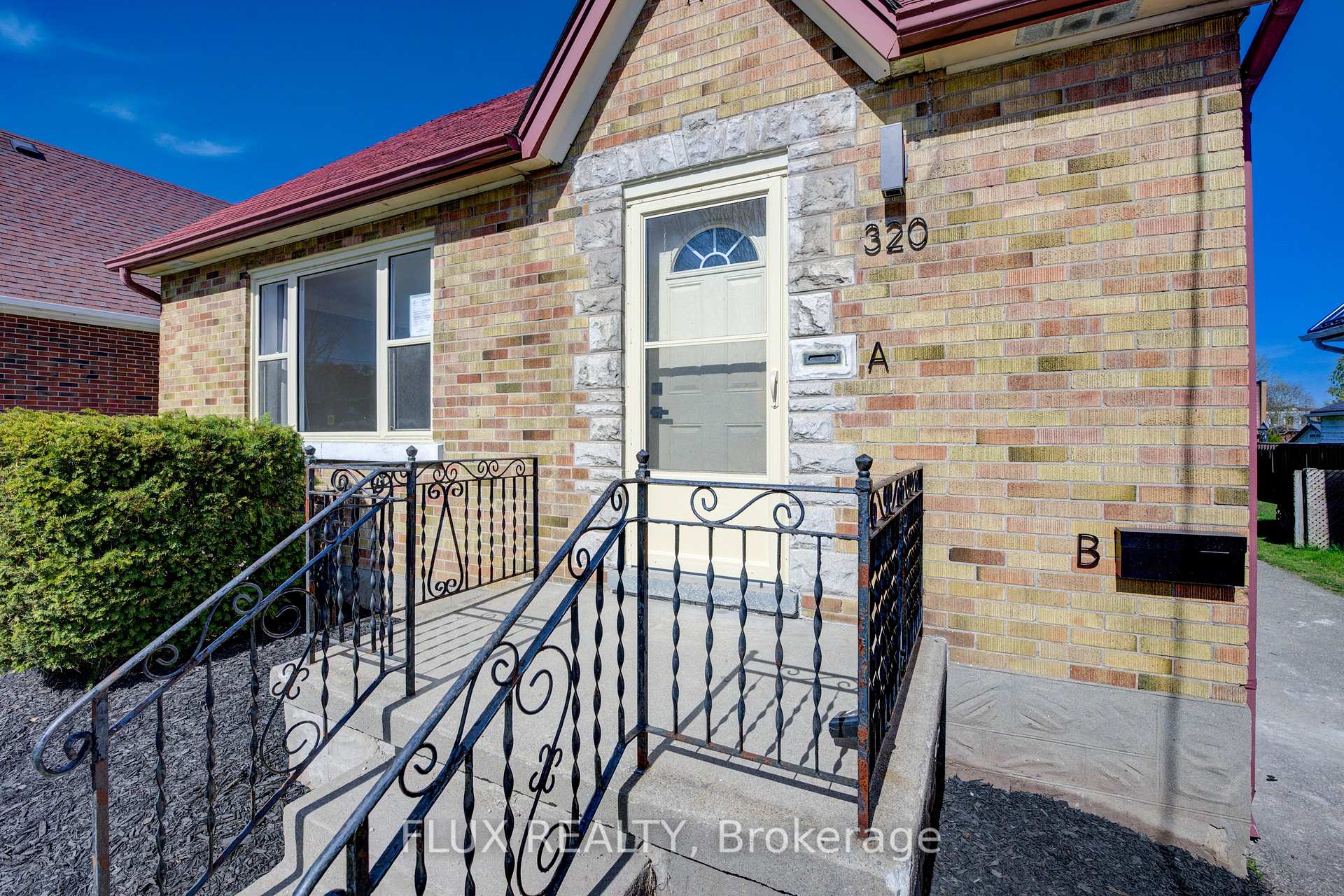 Photo 21 of 320 Highland Road E, Kitchener — HOMEH