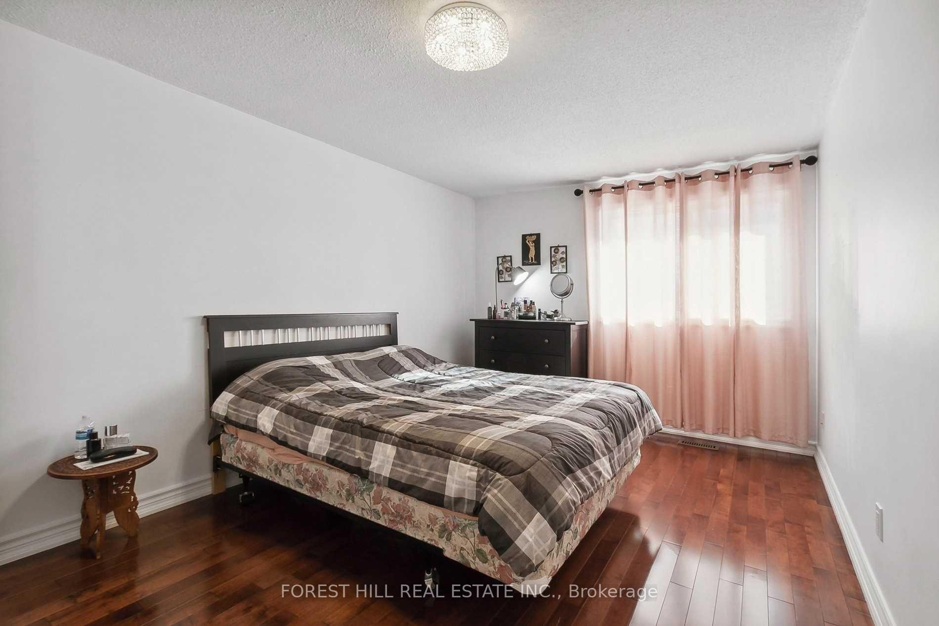 Photo 30 of 43 Carey Crescent, Markham, Milliken Mills West — HOMEH