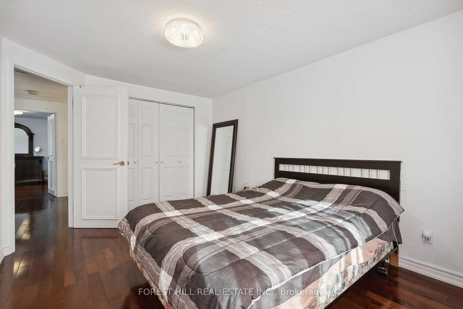 Photo 31 of 43 Carey Crescent, Markham, Milliken Mills West — HOMEH
