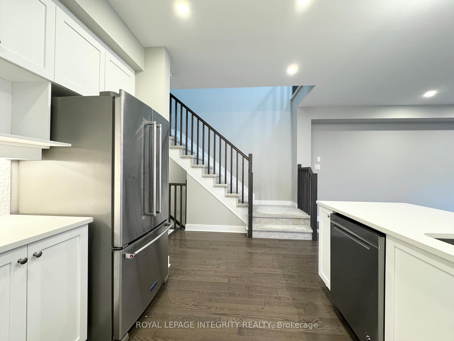 Photo 6 of 722 Twist Way, Ottawa, Kanata - Emerald Meadows/Trailwest — HOMEH