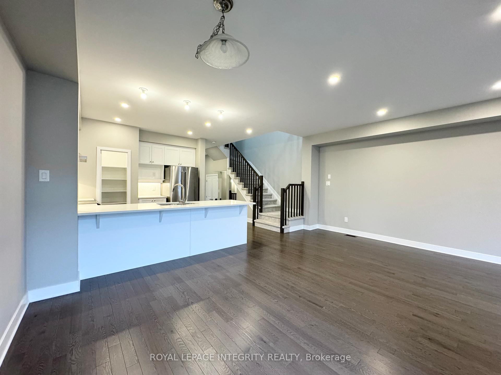 Photo 7 of 722 Twist Way, Ottawa, Kanata - Emerald Meadows/Trailwest — HOMEH