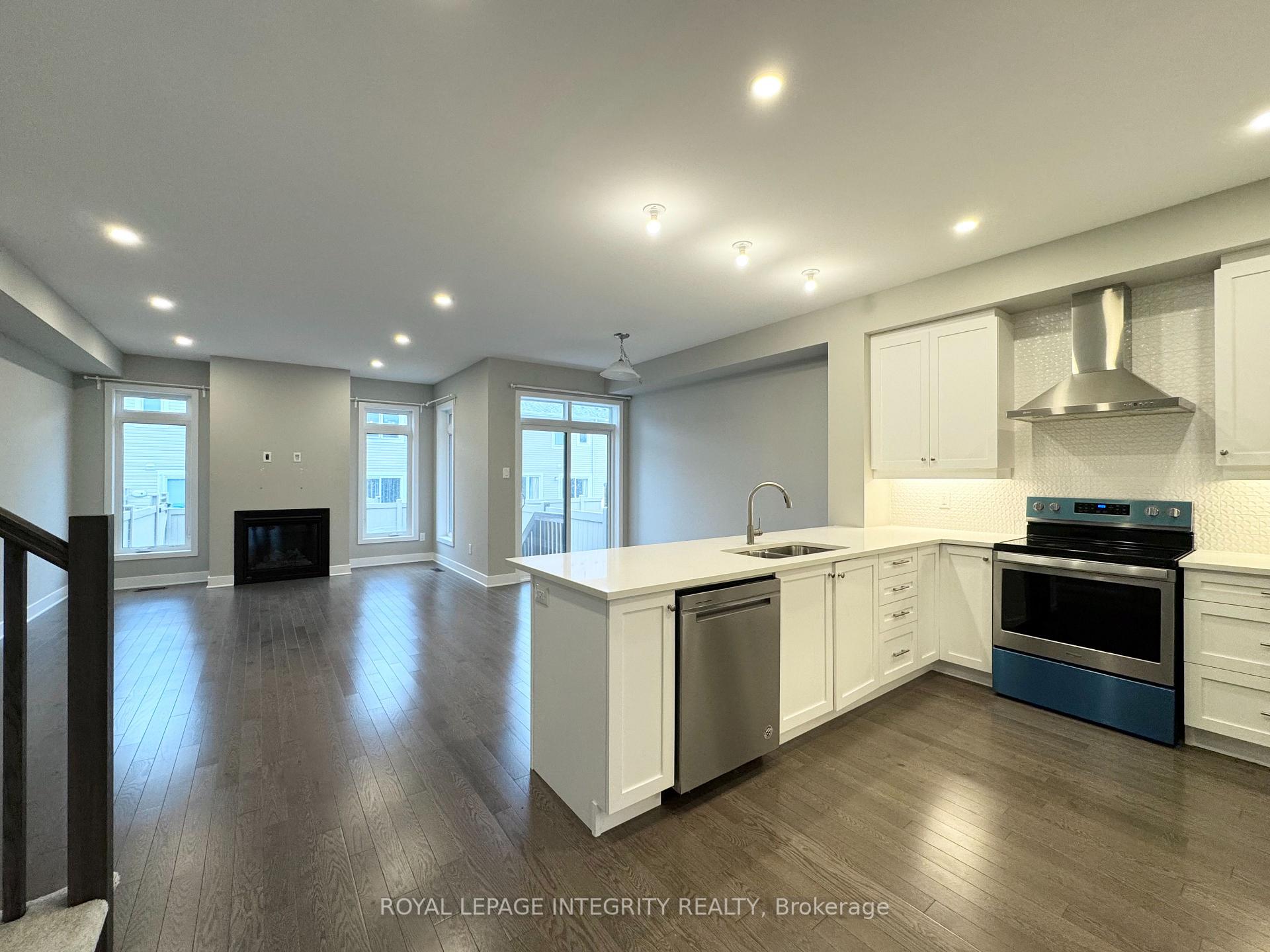 Photo 8 of 722 Twist Way, Ottawa, Kanata - Emerald Meadows/Trailwest — HOMEH