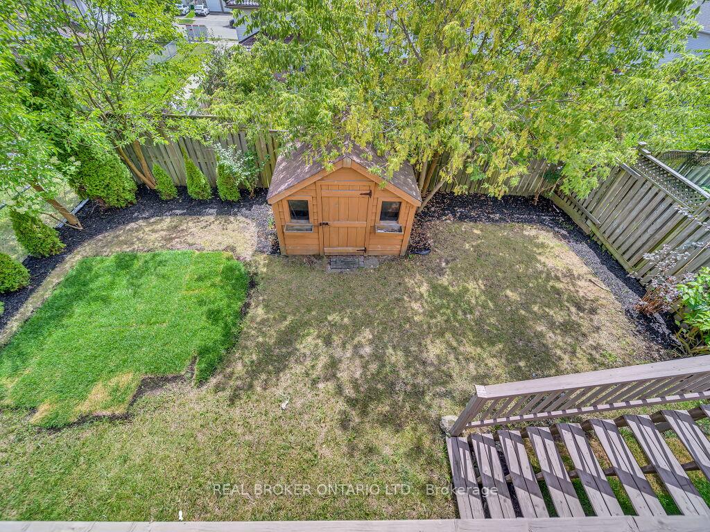 Photo 43 of 141 Hollyridge Crescent, Kitchener — HOMEH