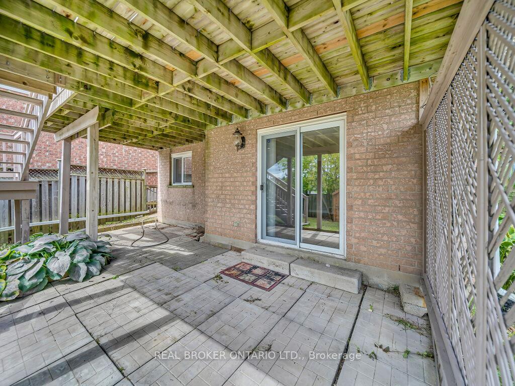 Photo 49 of 141 Hollyridge Crescent, Kitchener — HOMEH