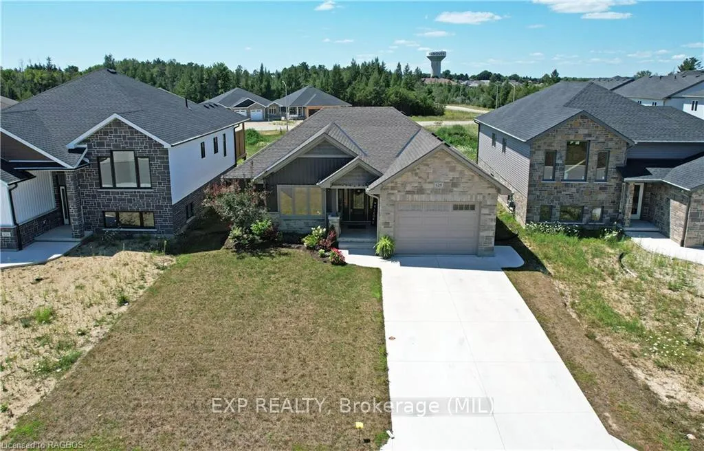 Front of 628 26TH Avenue