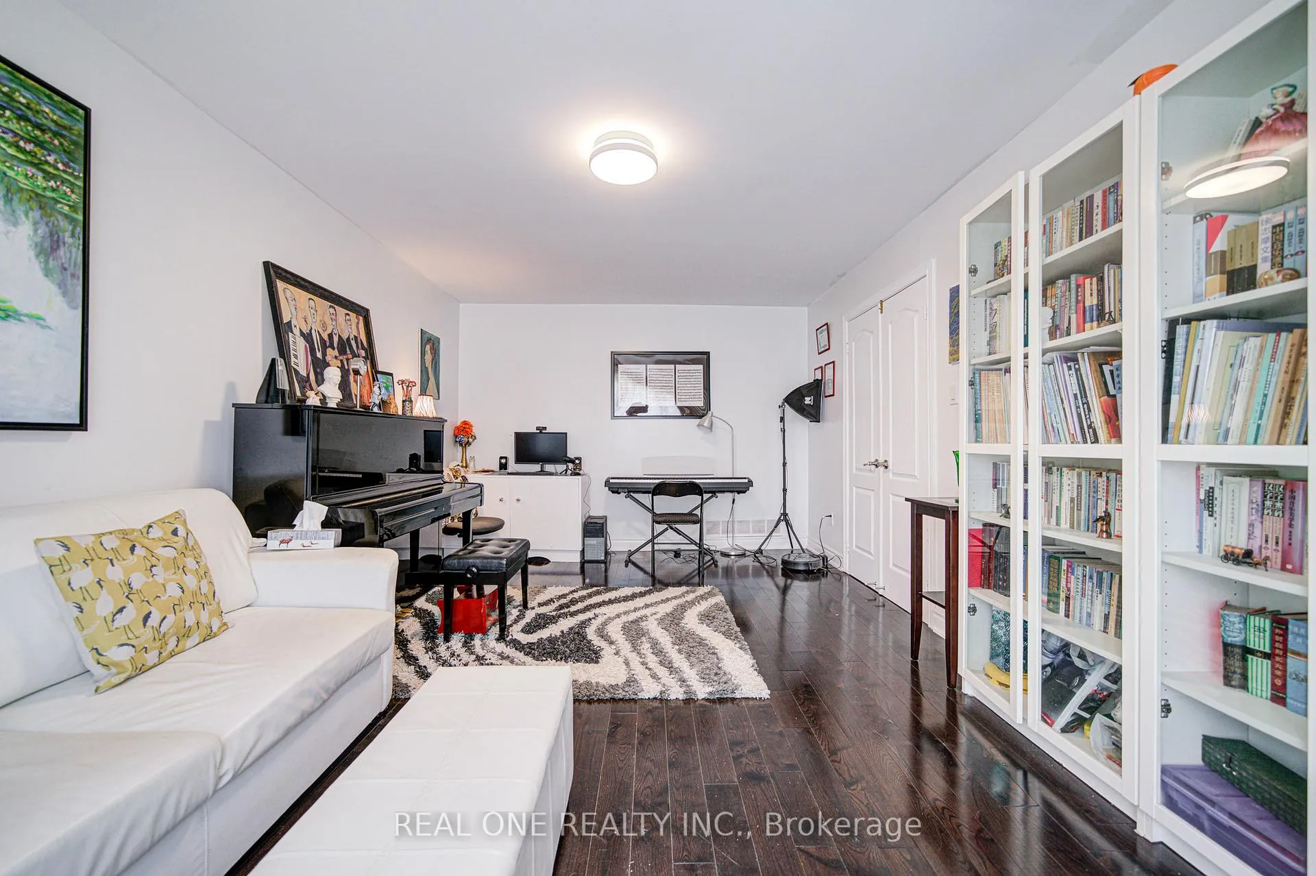 Photo 10 of 72 Highgate Drive, Markham, Milliken Mills West — HOMEH
