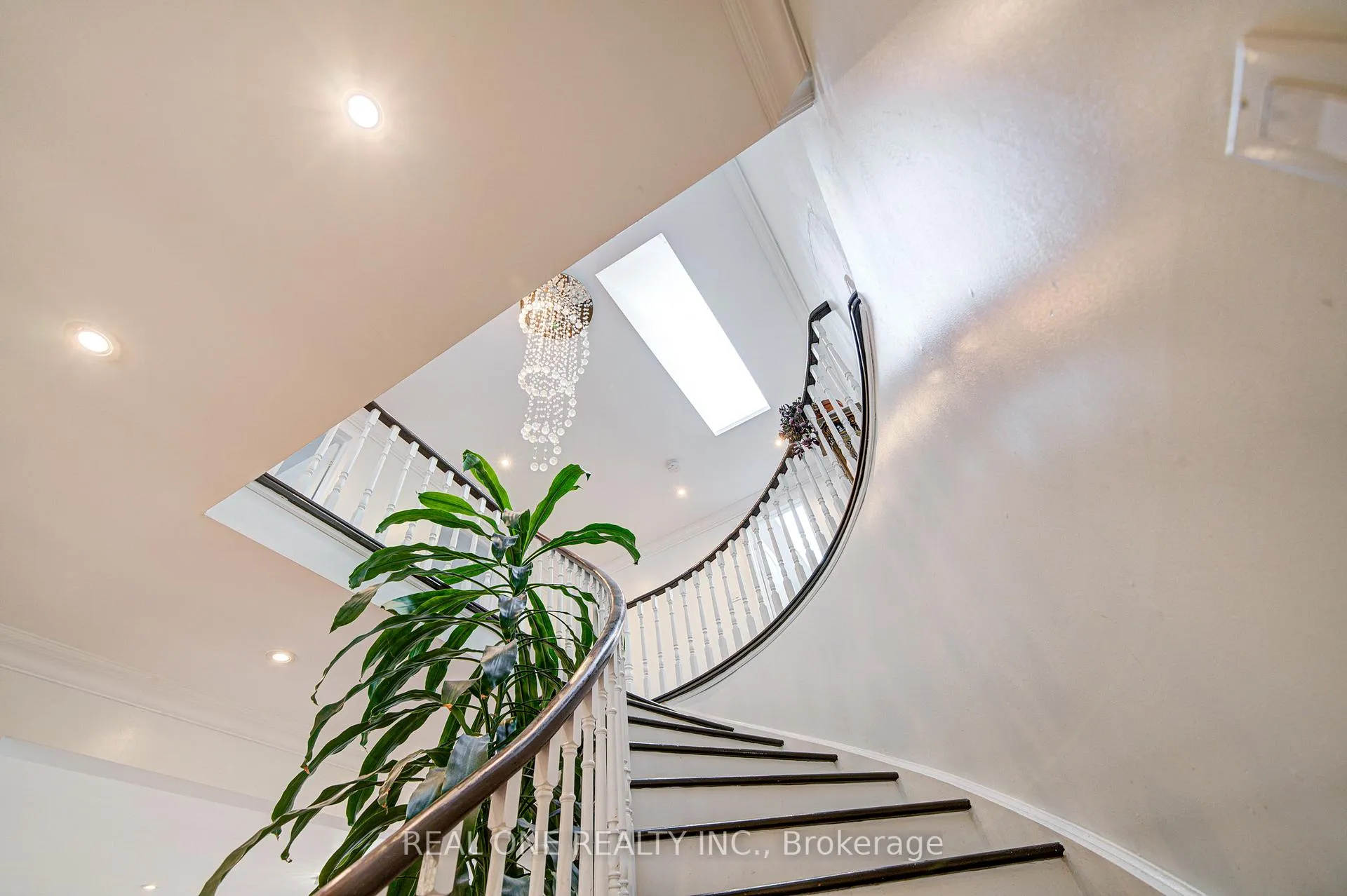 Photo 22 of 72 Highgate Drive, Markham, Milliken Mills West — HOMEH